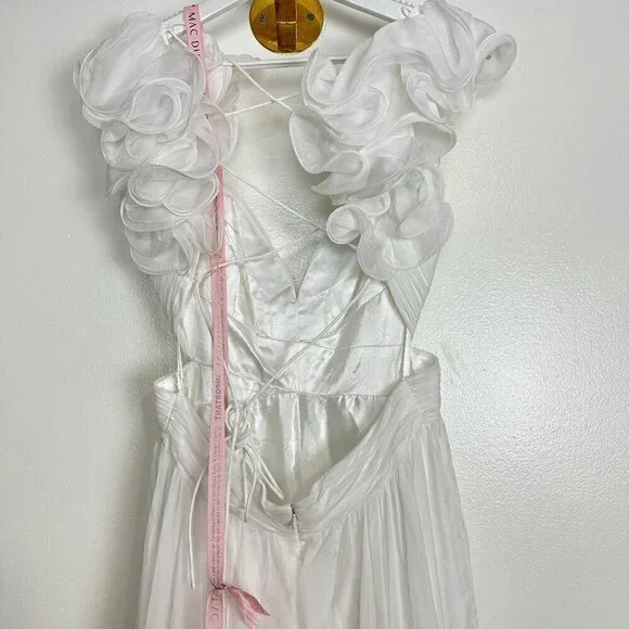 MAC DUGGAL Rosette Chiffon Cutout Empire Waist Gown in White Size US 8 - Picture 9 of 12
